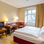 Klosterhotel Woeltingerode 3*