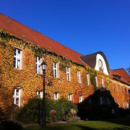 Hotel Klosterhotel Woeltingerode 3*